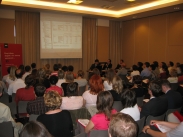 Uczestnicy seminarium 'Wiedzie� wi�cej, analiza danych w administracji'